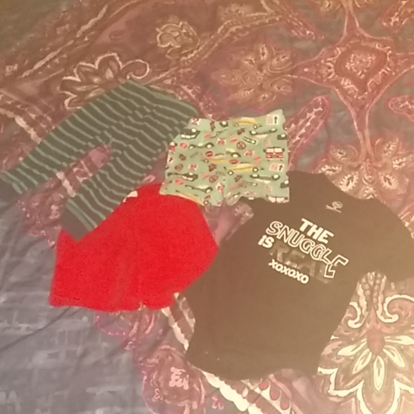 Boy clothes - Picture 1 of 8